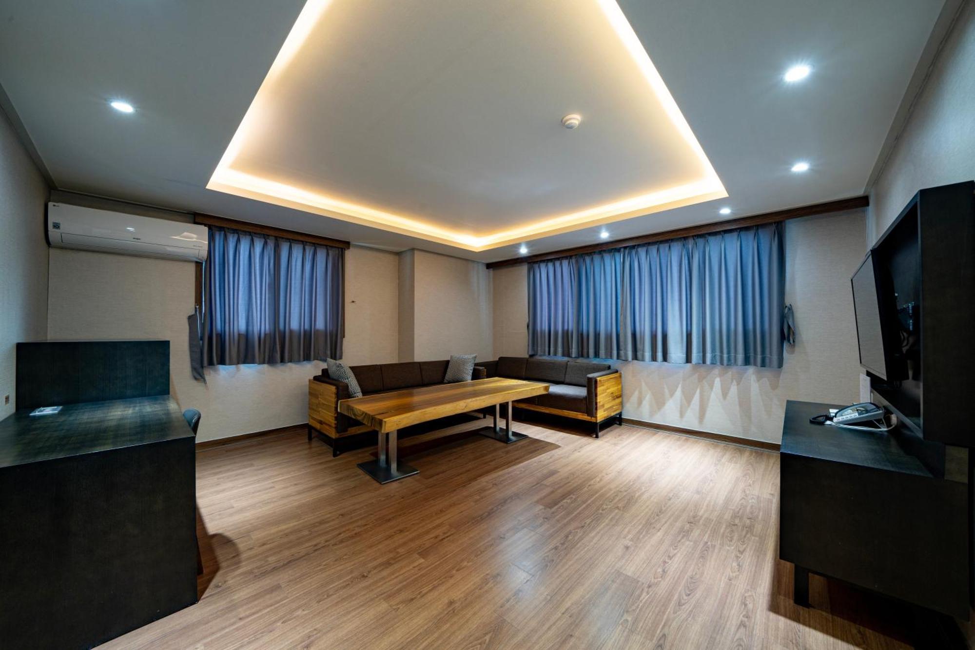 I-Check Hyunjin Hotel Tonghe Kültér fotó
