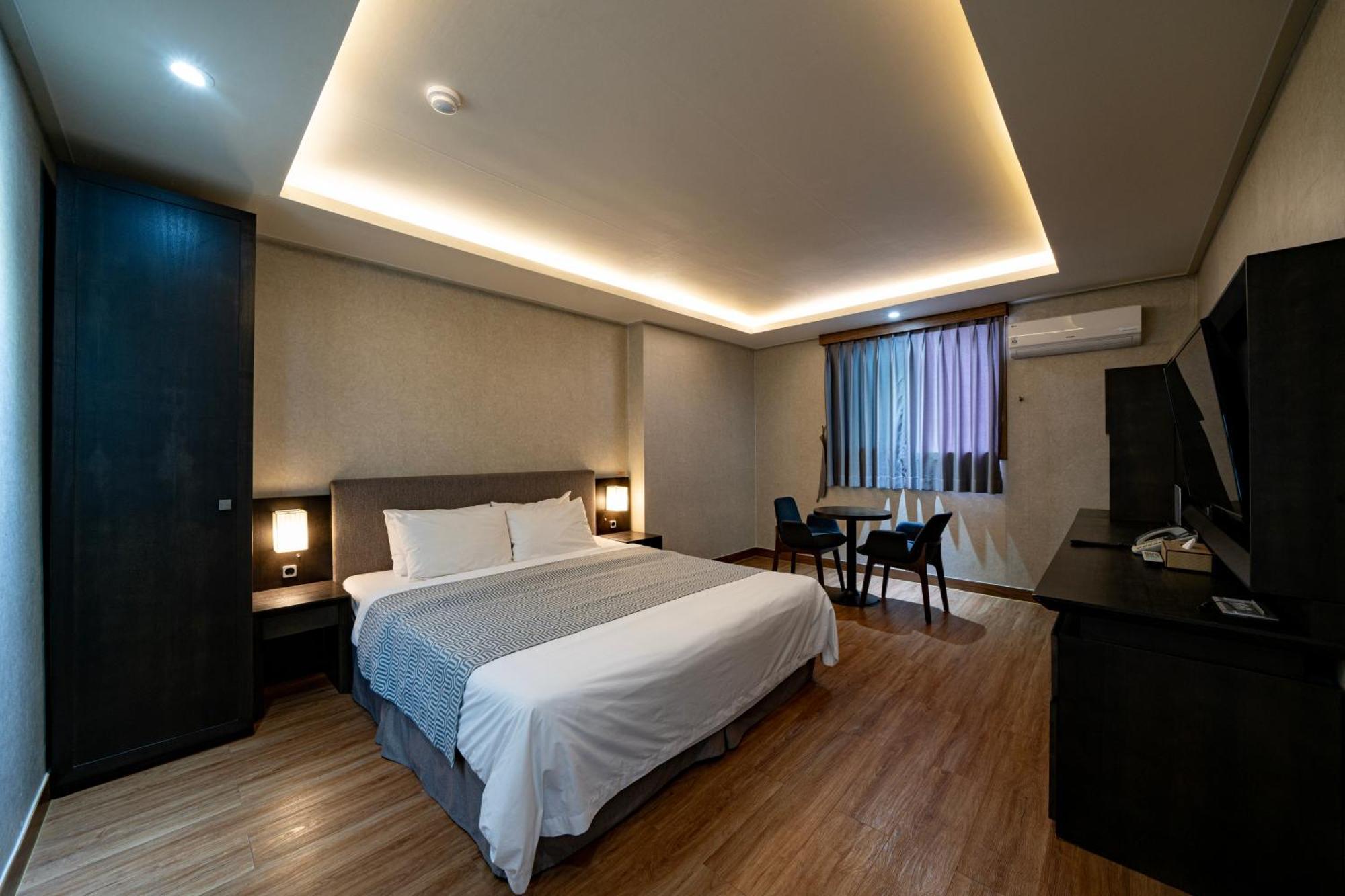 I-Check Hyunjin Hotel Tonghe Kültér fotó
