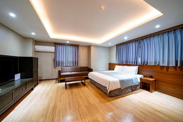 I-Check Hyunjin Hotel Tonghe Kültér fotó