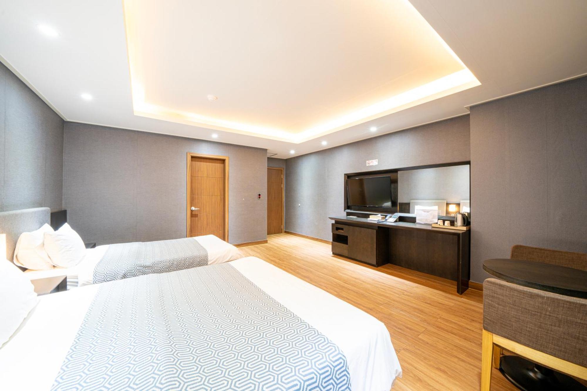 I-Check Hyunjin Hotel Tonghe Kültér fotó