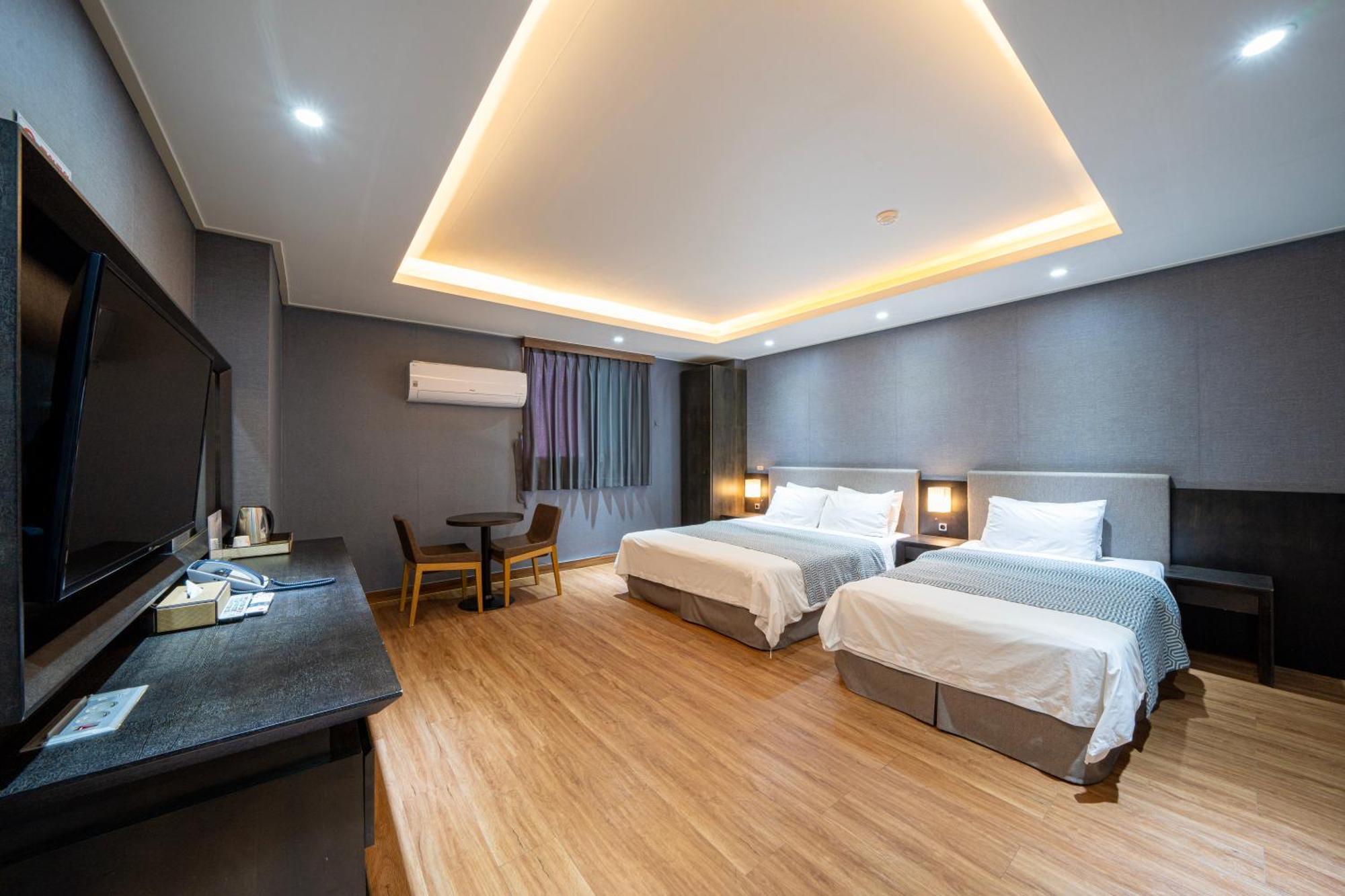 I-Check Hyunjin Hotel Tonghe Kültér fotó