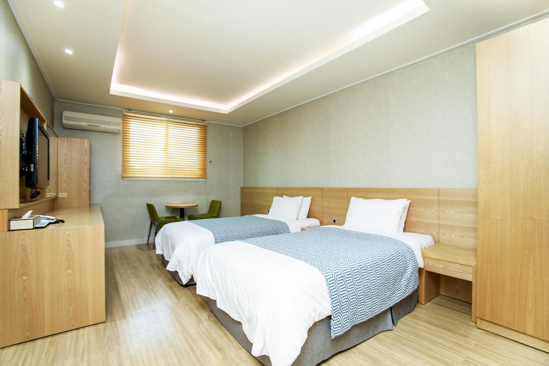 I-Check Hyunjin Hotel Tonghe Kültér fotó