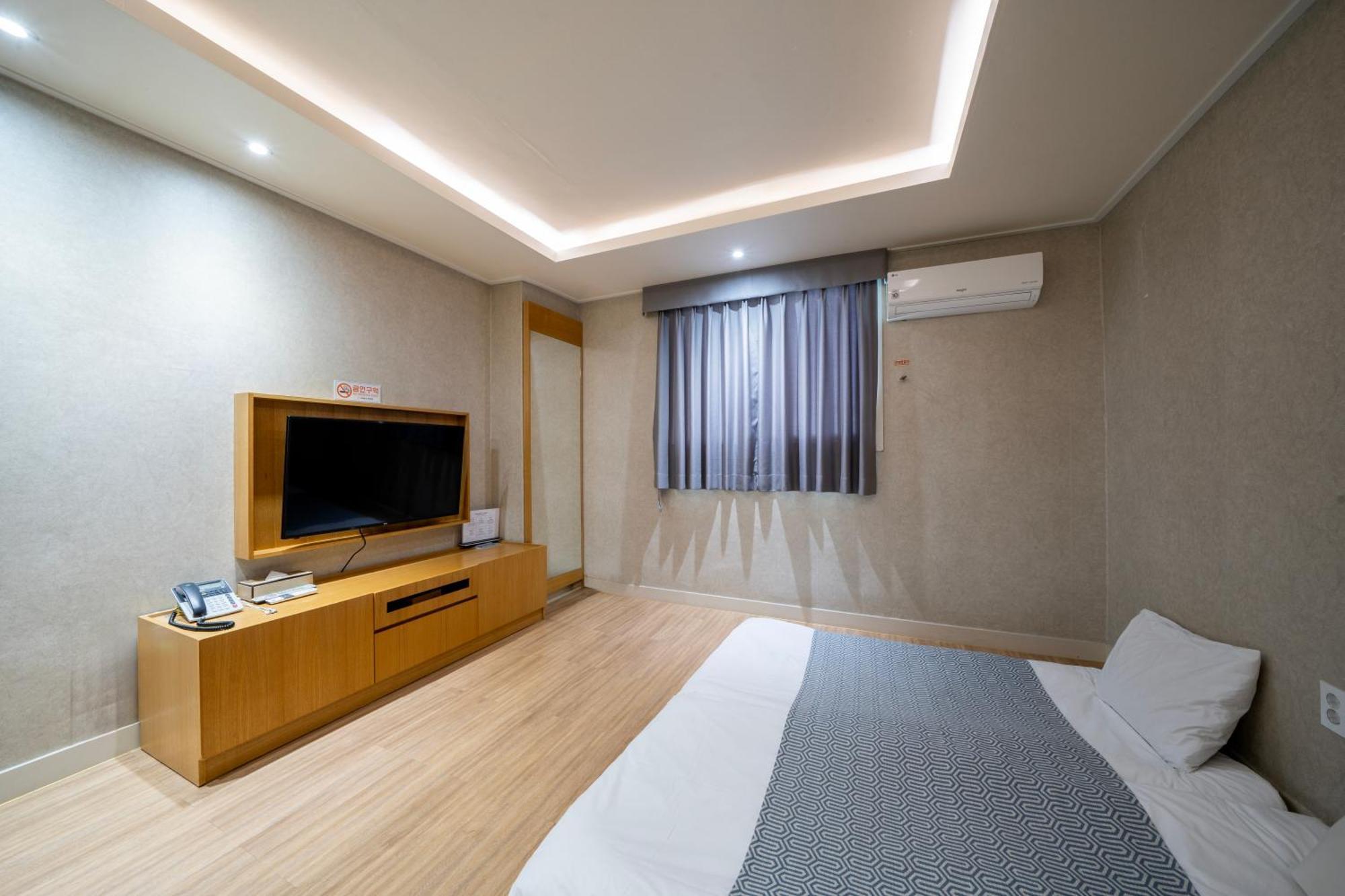 I-Check Hyunjin Hotel Tonghe Kültér fotó