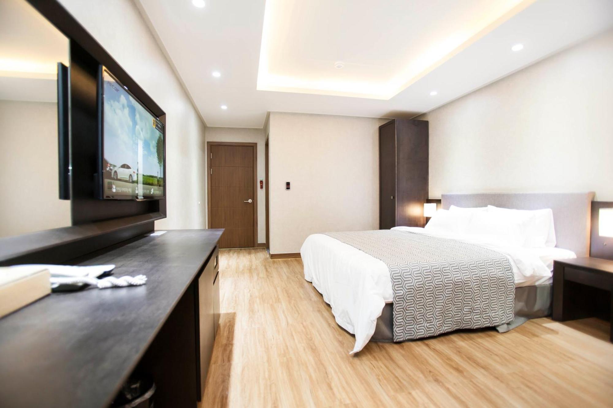 I-Check Hyunjin Hotel Tonghe Kültér fotó